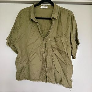 Bella Dahl Crop Boxy Button Down